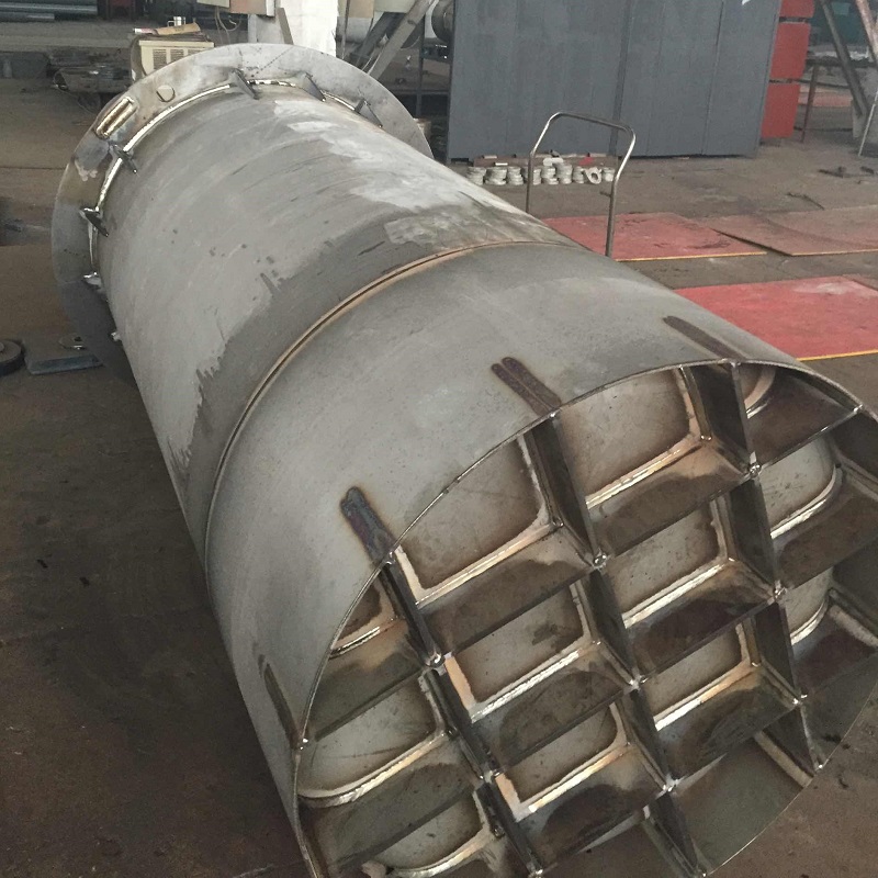 海南炼钢厂用熔炼坩埚的选择、使用与维护